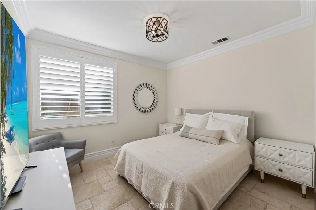 2634 Old Windmill Court, Riverside, California 92503 home-pic-22